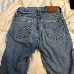Levi’s Slim fit Jeans